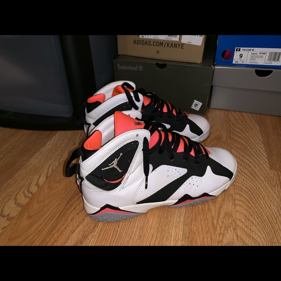 air jordan 7 hot lava